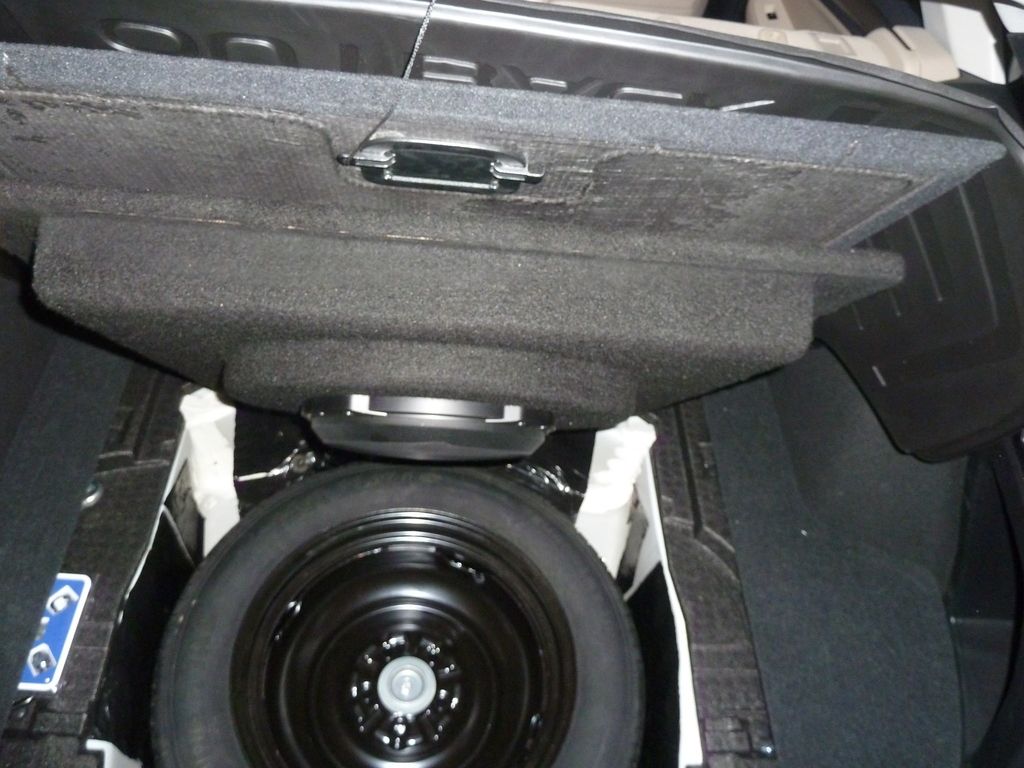 FS Custom Subwoofer Box w/JL audio 10" Gen 5 Outback Subaru